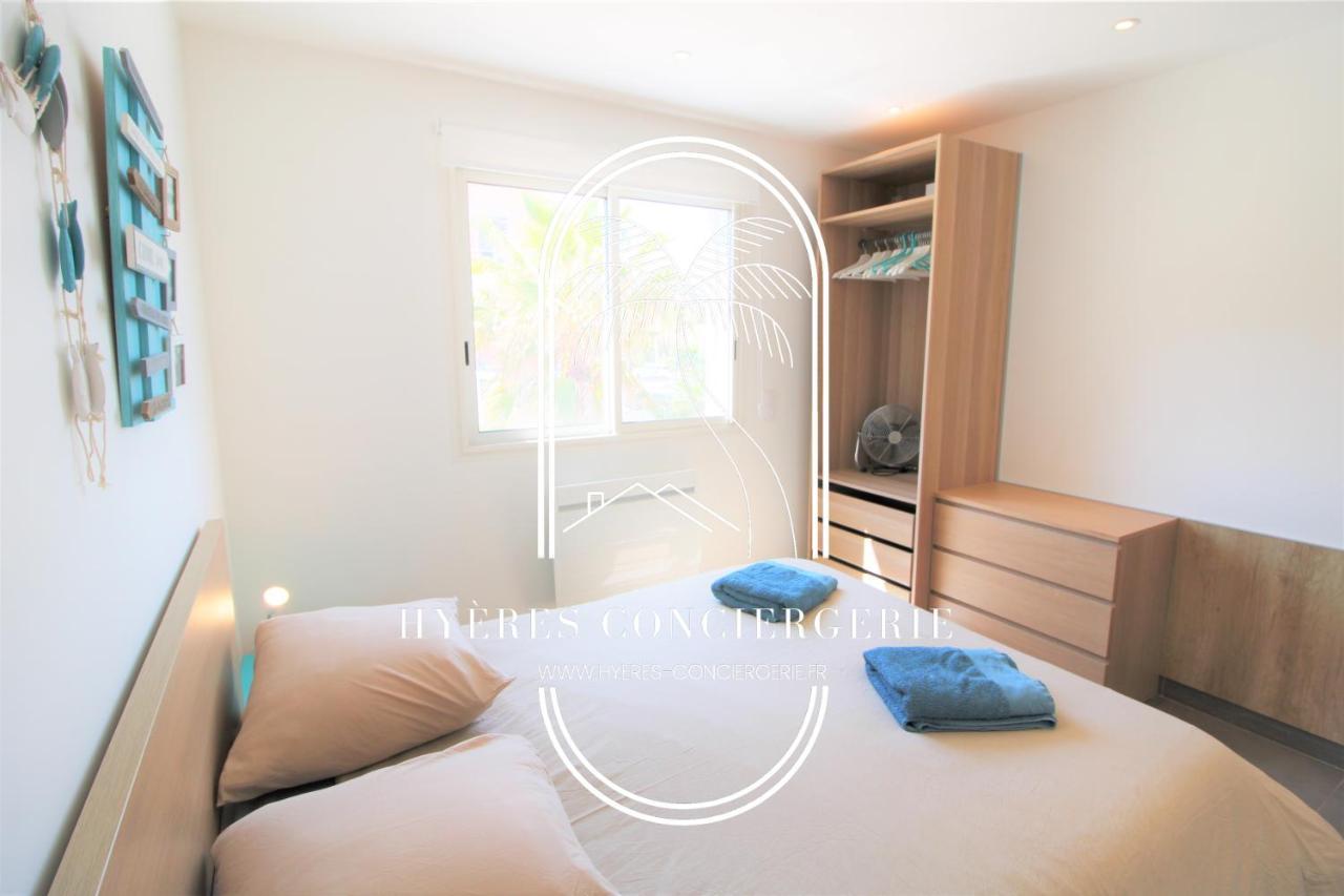 Villa Antoine Appartement Rdj Vue Mer Clim Wifi Parking Plage 50M La Garonne Le Pradet Exteriör bild