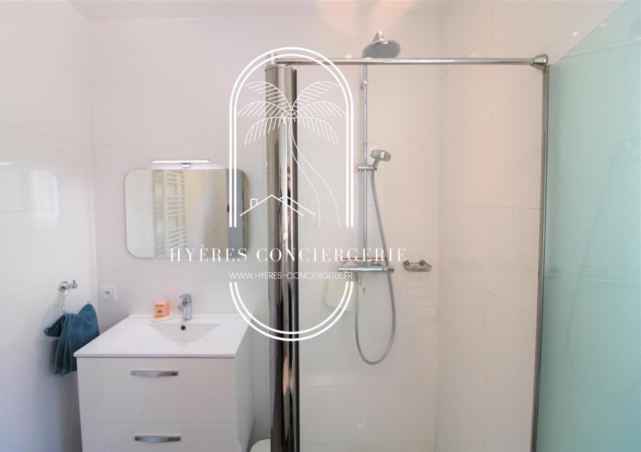 Villa Antoine Appartement Rdj Vue Mer Clim Wifi Parking Plage 50M La Garonne Le Pradet Exteriör bild