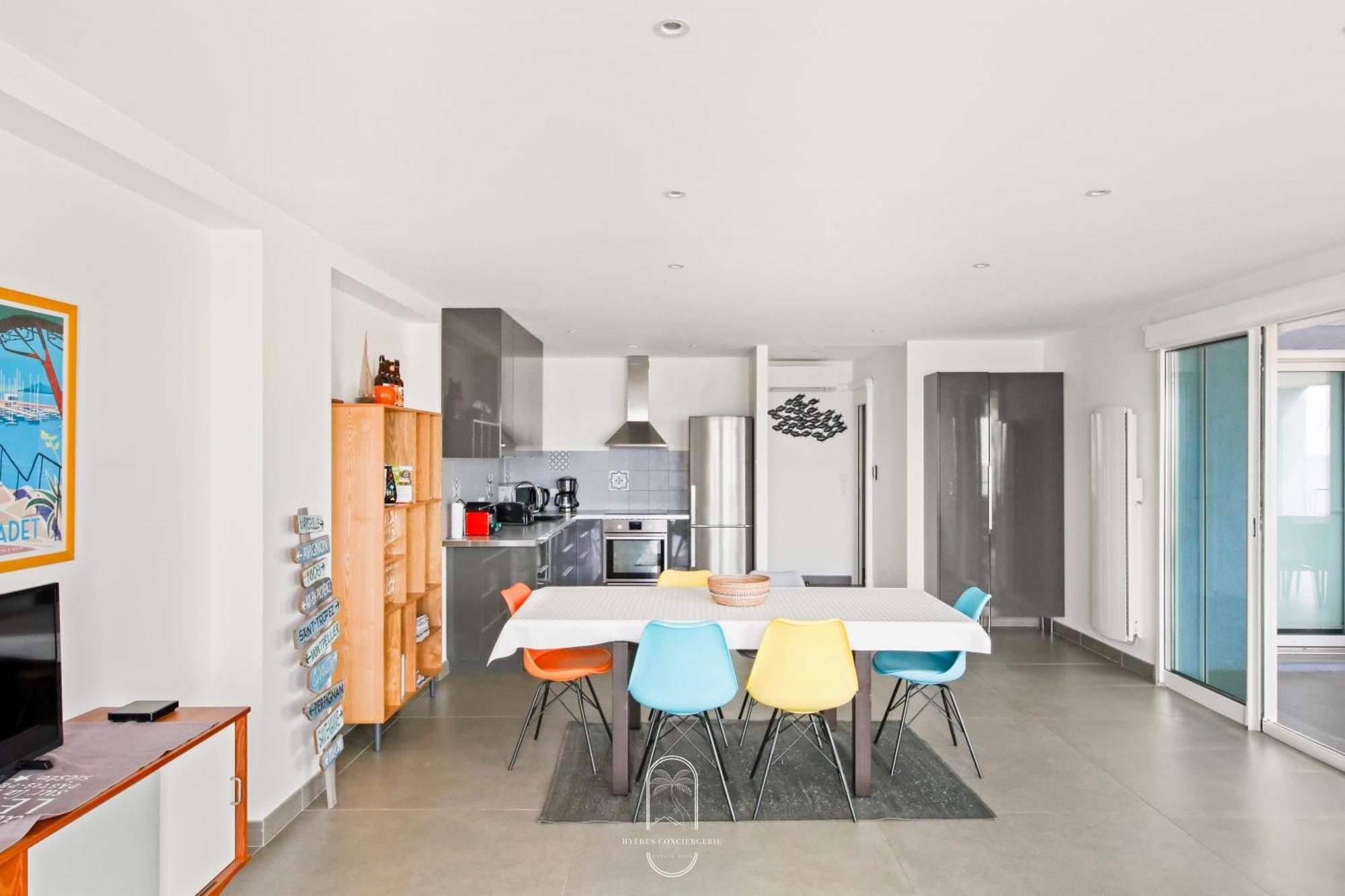 Villa Antoine Appartement Rdj Vue Mer Clim Wifi Parking Plage 50M La Garonne Le Pradet Exteriör bild